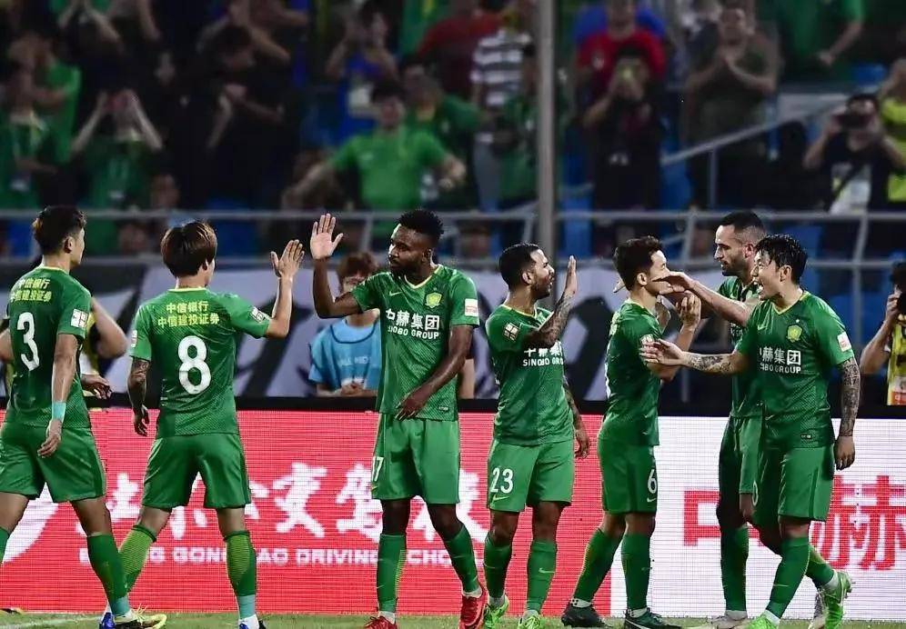 球队临危受命,实力拼搏一胜九败(面对这么多困难,球队怎么能赢得比赛呢) 球队临危受命,实力拼搏一胜九败(面对这么多困难,球队怎么能赢得比赛呢)