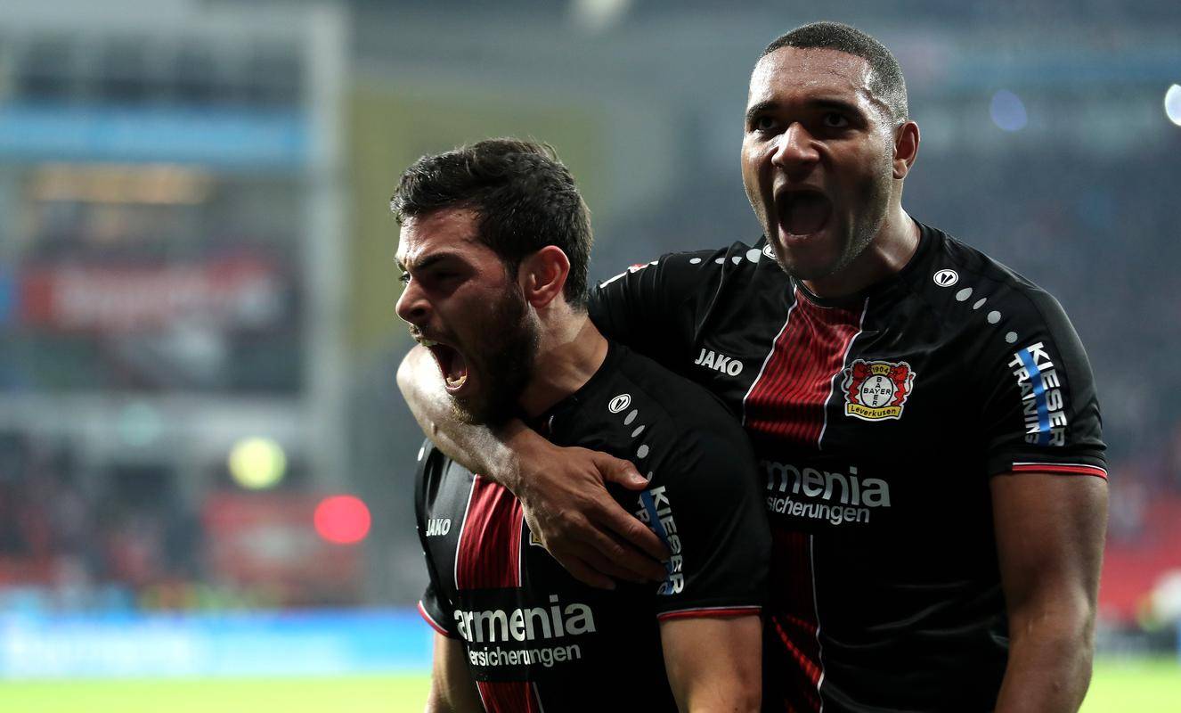 aoa体育体育入口-斯图加特队在比赛中展现出强大的团队作战能力的简单介绍