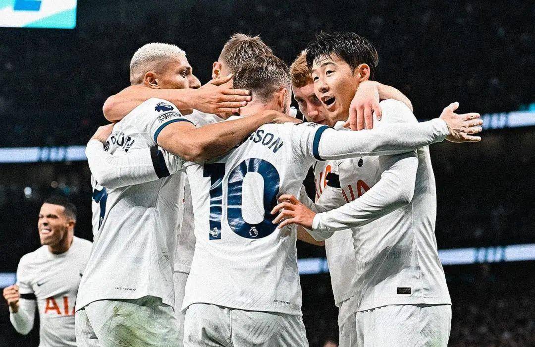 热刺前锋连斩两球,展现出色状态(热刺前锋连斩两球,展现出色状态是什么) 热刺前锋连斩两球,展现出色状态(热刺前锋连斩两球,展现出色状态是什么)