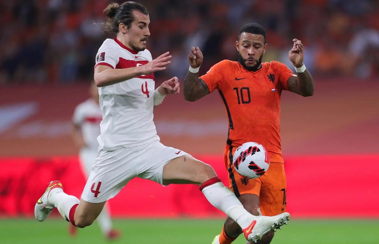 包含荷兰主场力擒对手，实力雄厚不容小觑的词条