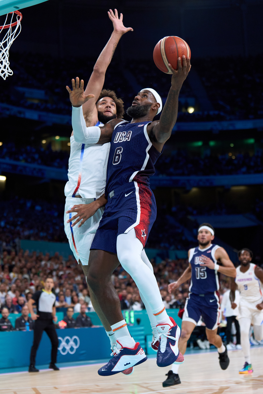 奥运会篮球比赛预热进行中，各队积极备战