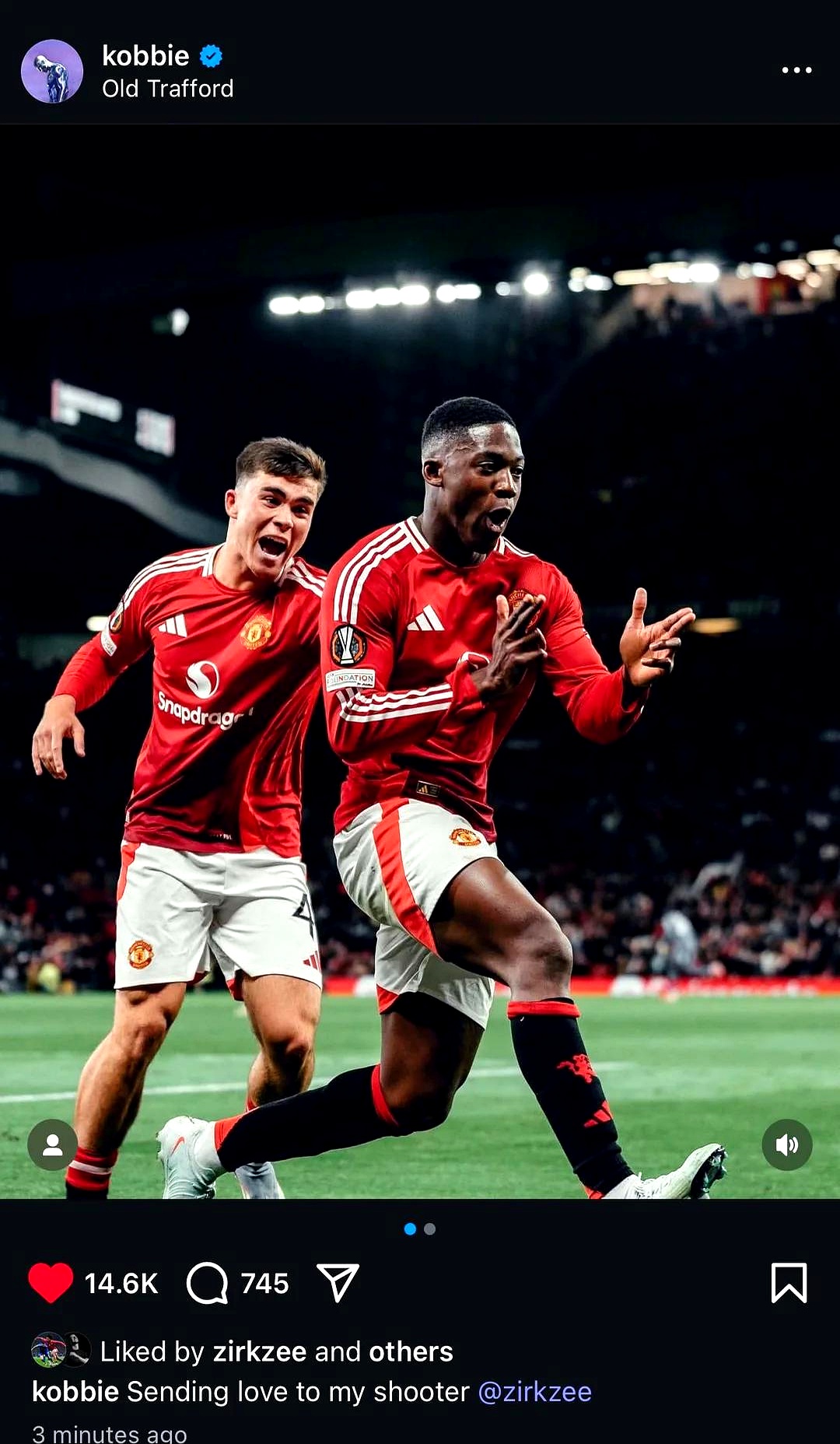 曼联客场惨败狼队,遭遇四连败 曼联客场惨败狼队,遭遇四连败