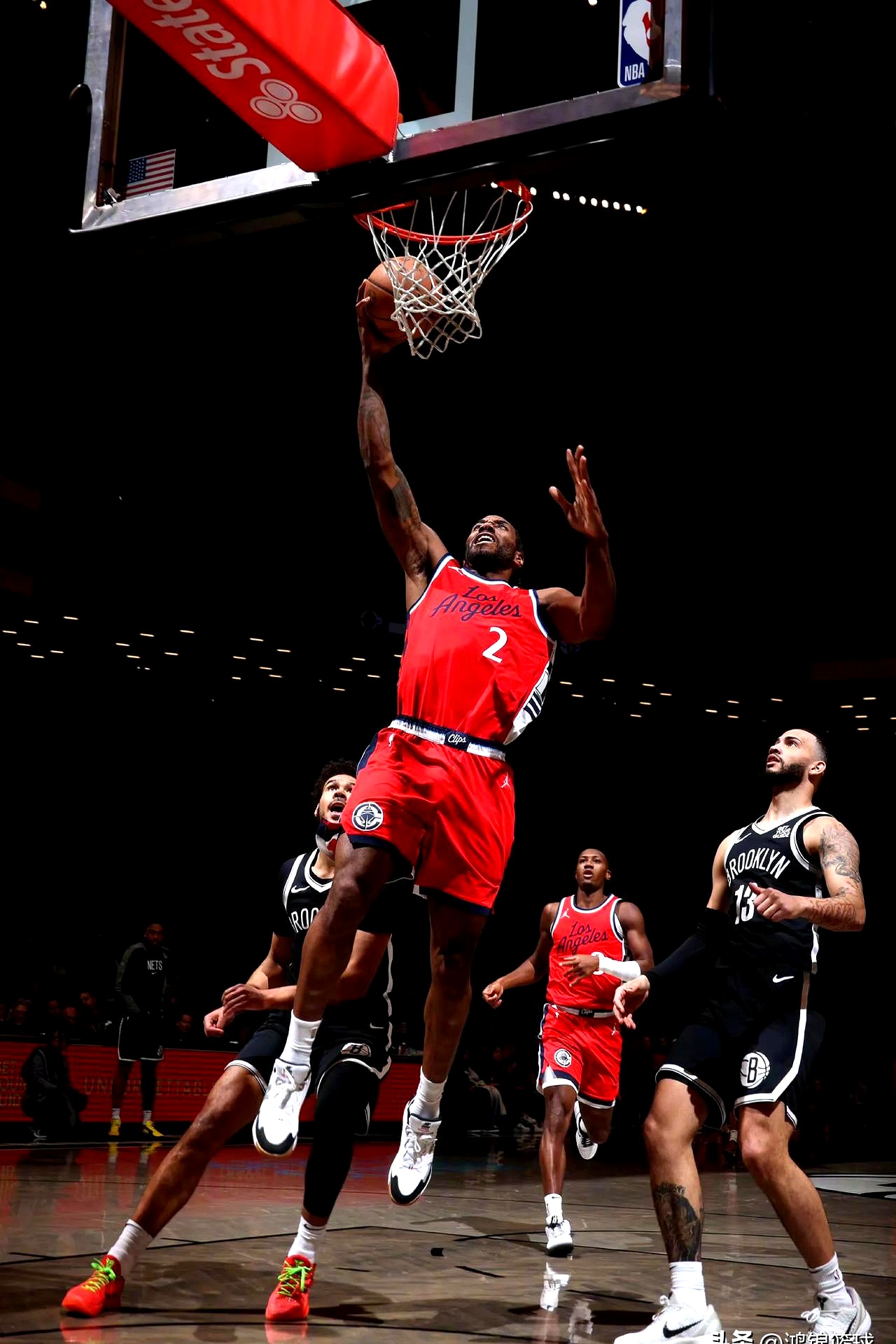 快船力克篮网,结束五连败 快船力克篮网,结束五连败