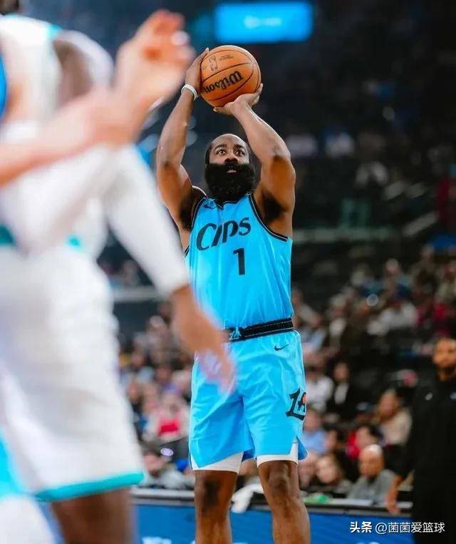 包含火箭大胜勇士，哈登全场砍下36分成MVP的词条