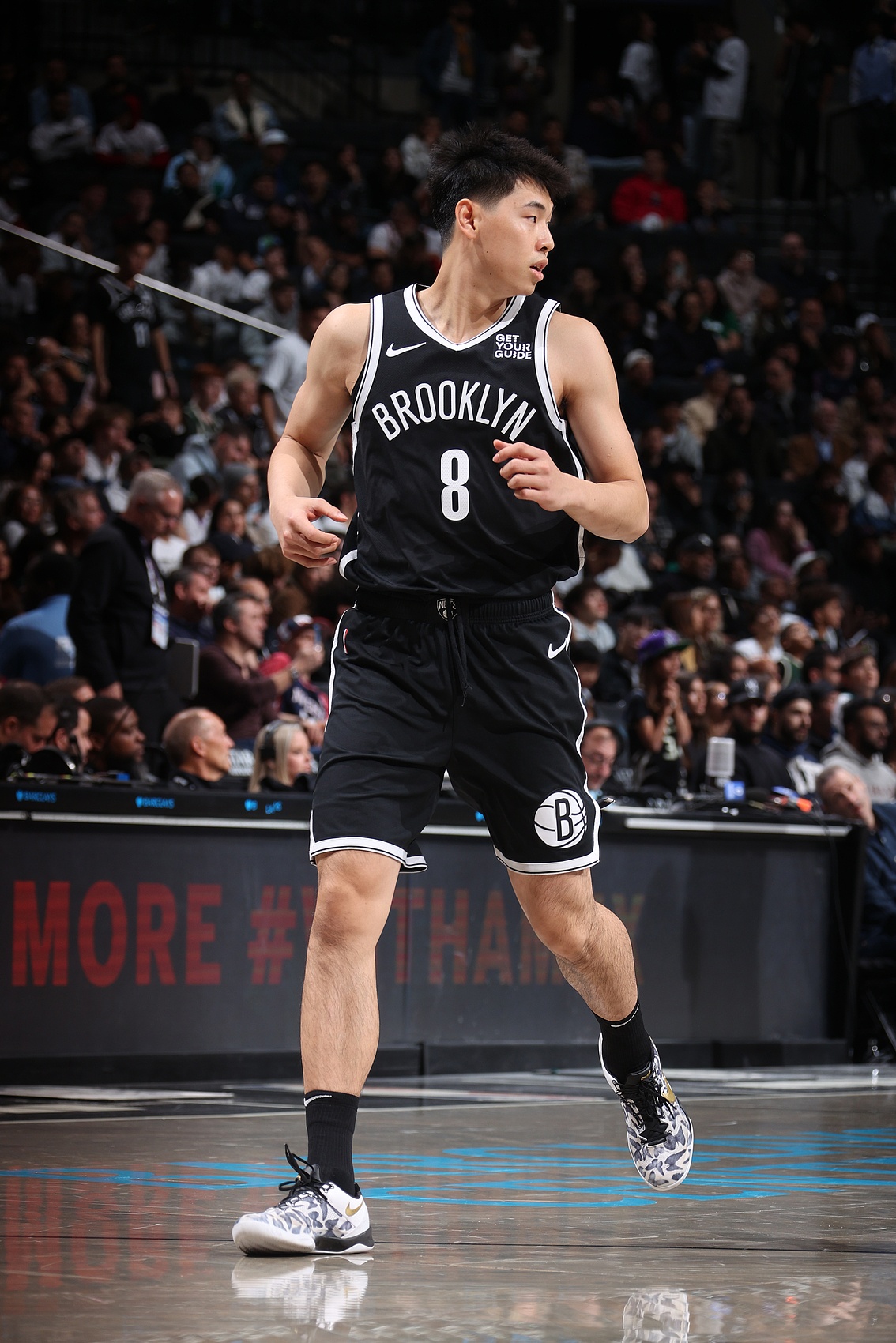 aoa体育体育下载-纽约不敌篮网，客场失利猛龙队