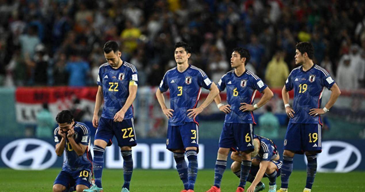 皇家社会全队备战，艰苦奋斗迎接挑战